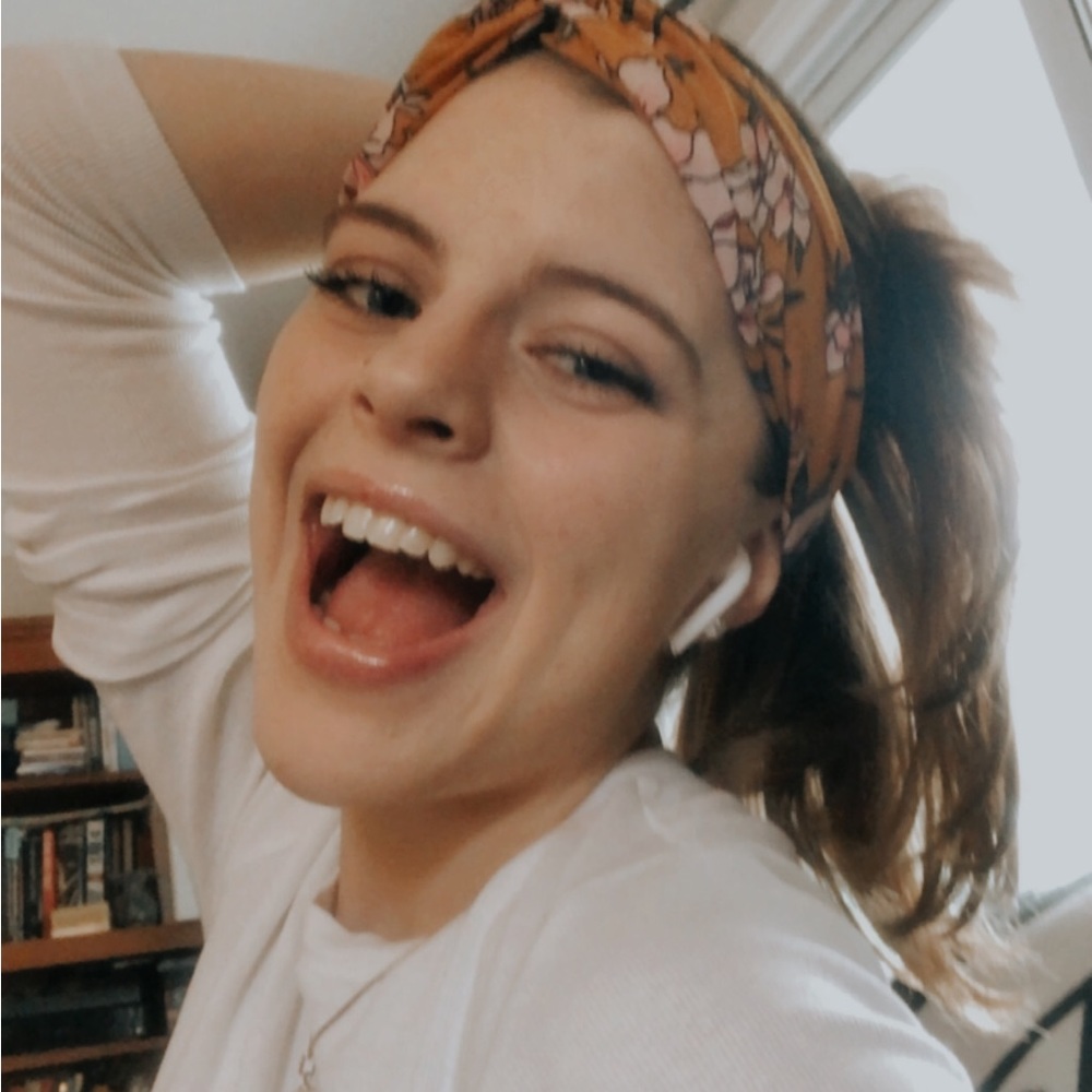 Meet your Posher, Megan